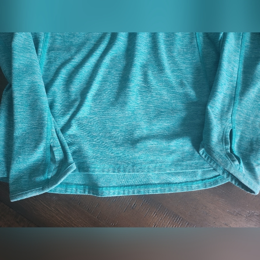 Sm Teal North Face Quarter Zip With Thumb Loopholes - Picture 5 of 8